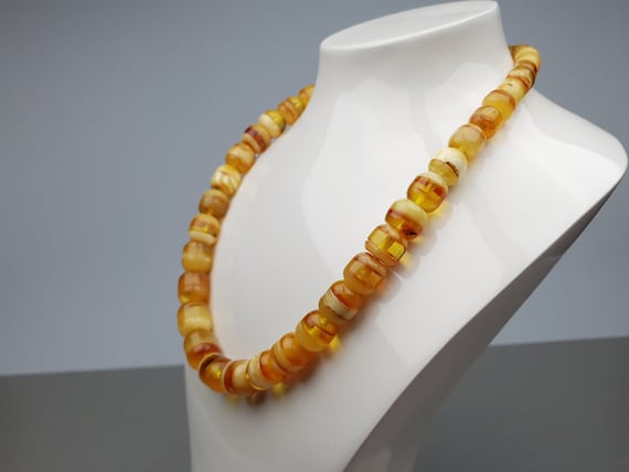 Natural butterscotch Baltic amber necklace 11 gr