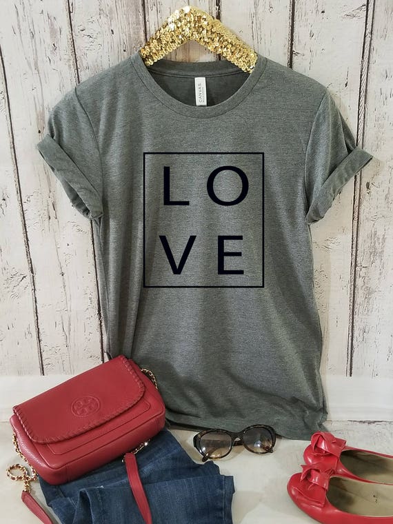 Women t-shirt, Love women T-shirt, Heart Tee, Shirts for Her, Gift for Moms, Love Cute t-shirt, Graphic Tee, Love Clothing, Love Heart Shirt