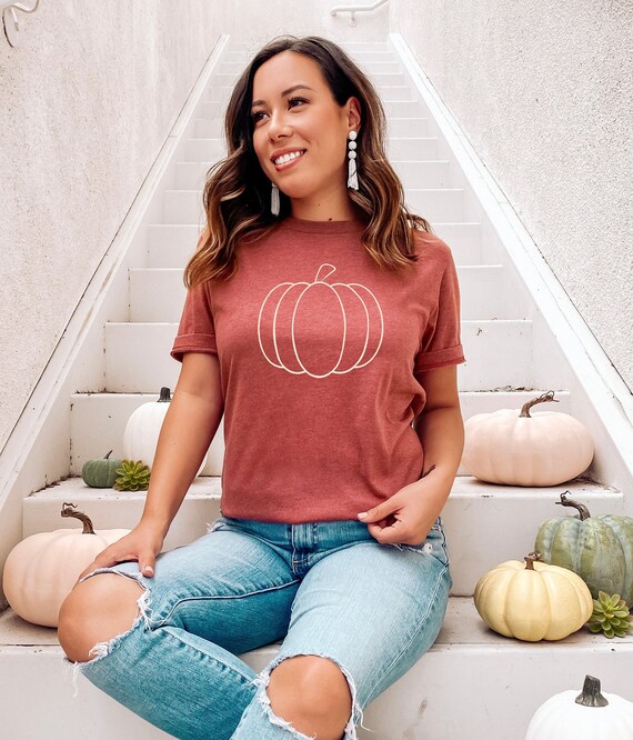 Pumpkin tshirt, Halloween tshirt, Halloween women tshirt, Autumn t-shirt, Bella Tee, Soft TShirt, Cute Fall t-shirt, jack o lantern, Pumpkin
