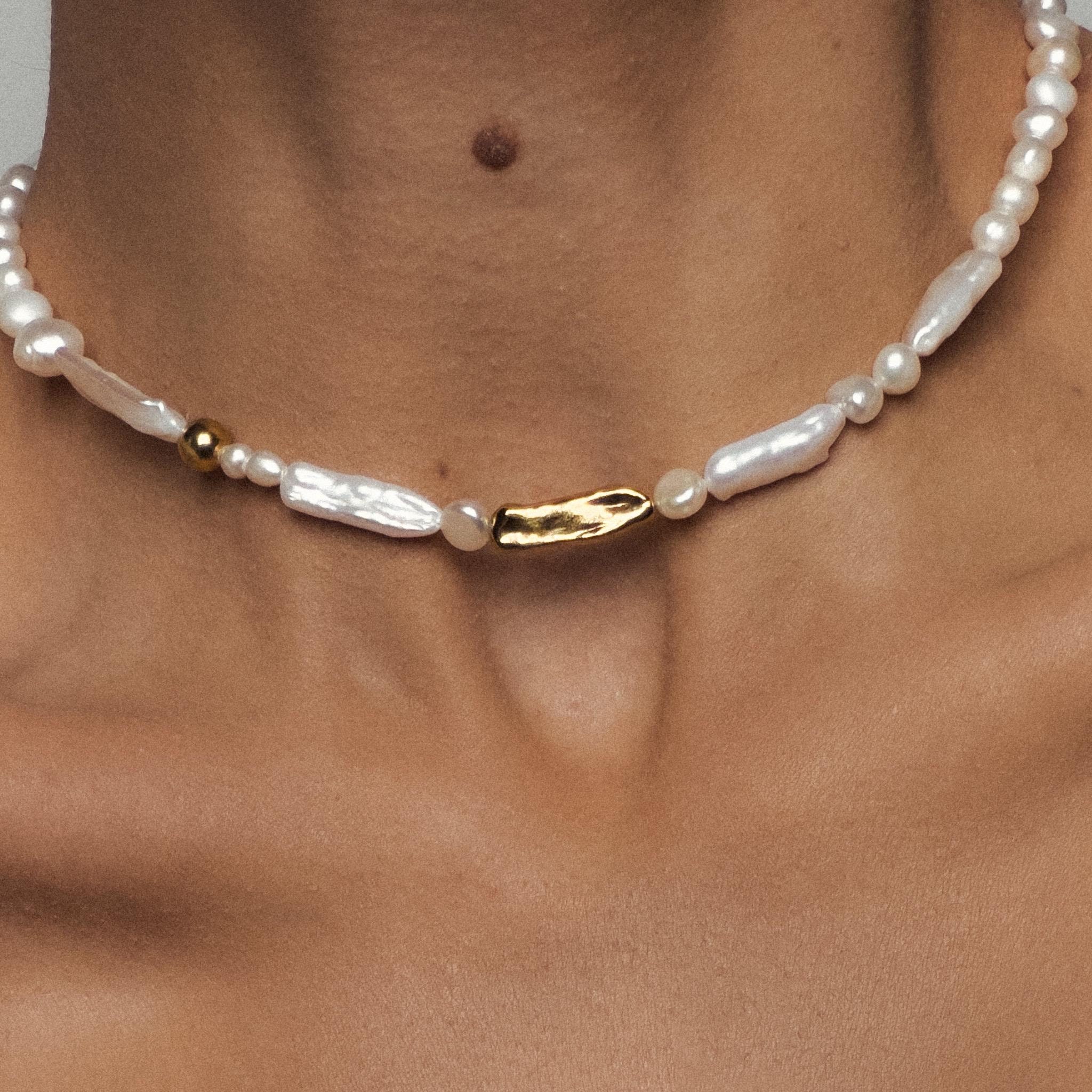 Dainty Gold Pearl Necklace - Pearl Choker Style - Perfect for Bridal Wear, Single pearl choker, Gold necklace, real pearl necklace