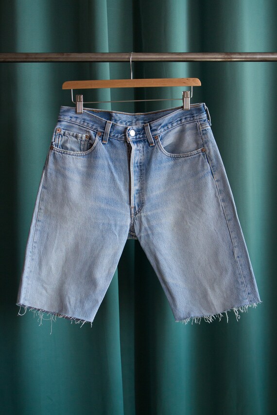 Levi's 501 vintage denim shorts made in USA / Vint