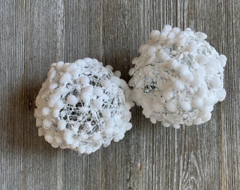 Glitter snowball ornaments, snowball wreath embellishments, Christmas tree glitter snowball ornaments,cute snowball accents,winter snowballs