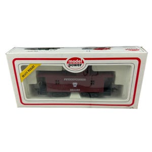 Model Power HO Scale Pennsylvania Caboose 982086 Model Train Car