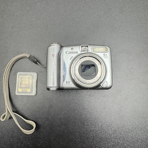 Canon PowerShot A720 iS Digitalkamera & 4GB SD Karte