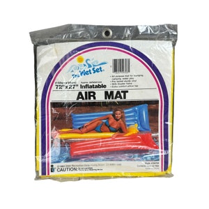 Vintage NOS The Wet Set Inflatable Vinyl Air Mat Pool Float 72&quot; x 27&quot;
