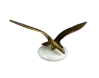 Vintage Messing Vogel im Flug auf Marmorsockel Briefbeschwerer