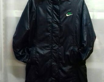 NIKE WINDBREAKER WOMEN