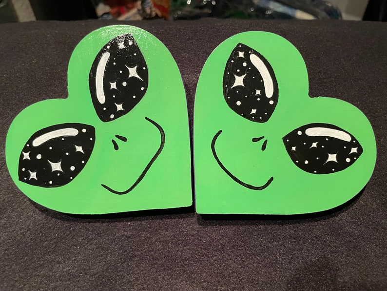 Alien UFO Valentine’s Day Plaque Keepsake Gift Cheesy Valentine - Etsy
