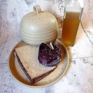 Ceramic Beige Speckled Butter Dish, Cheese Serving Dish, Bell Shaped Cover, Fruit Serving Dish