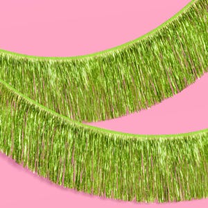 xo, pancarta con flecos de papel de aluminio verde lima Fetti, fondo para fotomatón de fiesta