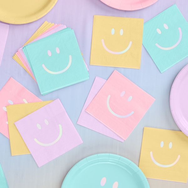xo, Fetti Smile Napkins - 3-ply, 24 pcs | Happy Pastel Birthday Party Decorations, Cute Bachelorette Party, Cool Cake Plates, Pastel Picnic