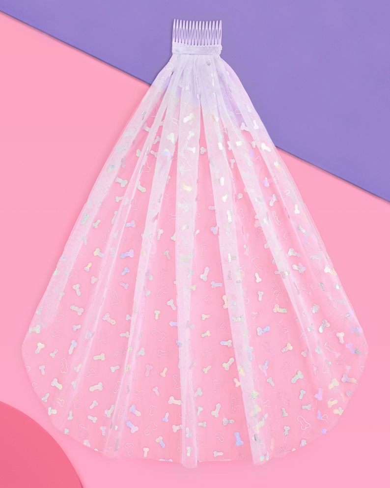 Voile EVJF - Irisé | Voile de douche nuptiale | Cadeau pour future mariée, cadeau d'enterrement de vie de jeune fille ou de jeune garçon + décoration de fiançailles image 5