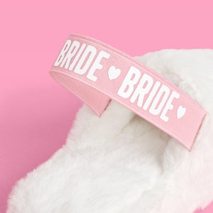 xo, Fetti Bride Platform Slippers, White Fur Bride To Be Gift, Bachelorette Party Favor, Bach Decor, Wedding Day Sandals, Bridal Shower image 3