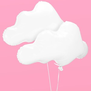 Puede incluir: Dos globos blancos en forma de nube atados con cuerdas blancas sobre un fondo rosa.