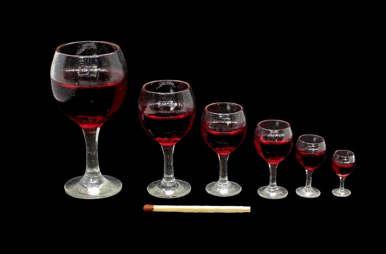 Miniature dollhouse transparent glass red wine-Drinks food doll accessory-BJD For Barbie Poppy Parker Bratz Blythe-Scale 112 16 15 14 18inch 