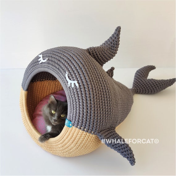 whale cat bed