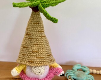Crochet Summer Gnome: Tropical Beach Decor with Flamingo