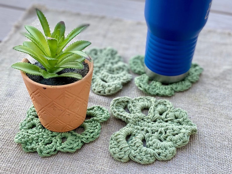 Monstera Coasters, Monstera leaf Coaster set in a Pot, TikTok viral, Crocheted Monstera Leaf Coaster Set and Pot, Crochet leaf Coasters image 9