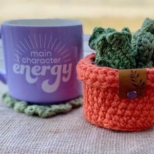 Monstera Coasters, Monstera leaf Coaster set in a Pot, TikTok viral, Crocheted Monstera Leaf Coaster Set and Pot, Crochet leaf Coasters image 5