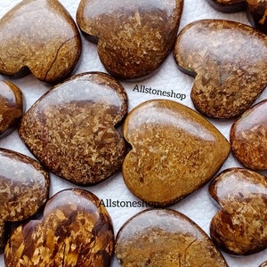 Braune Jade - Braunes Jade Herz - Herzform - Brauner Jade Edelstein - Herzform Edelstein - Naturstein - Herz Edelsteine