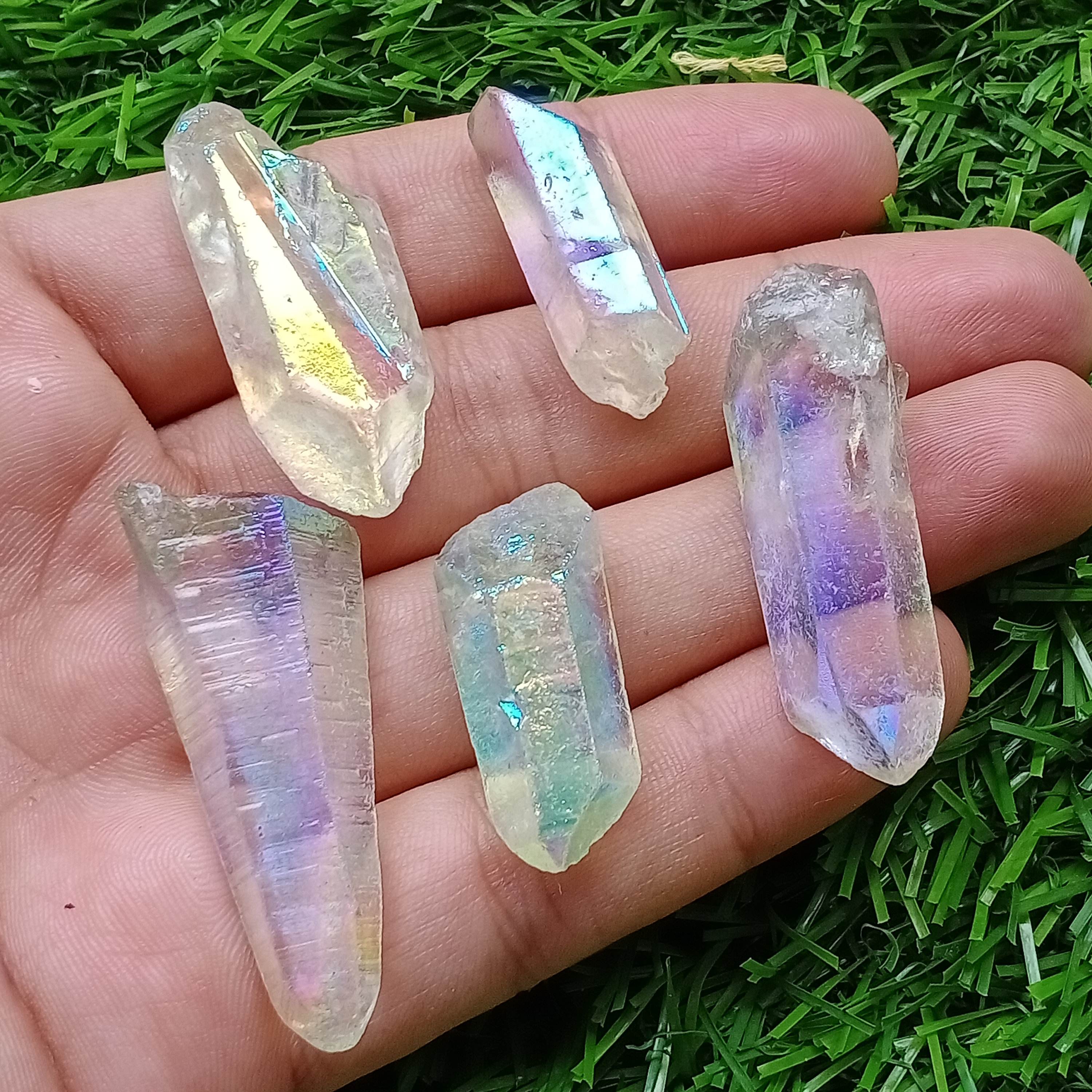 チタンオーラクォーツクリスタル - レインボーフレイムオーラ