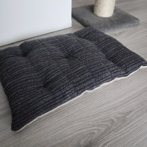 Dark Grey Cat Bed Windowsill, Cushion for Cat or Dog, Soft Place for Pet Bedding, Cat Mat, Pillow for Pets, Floor Cushion, Pet Beds and Cots
