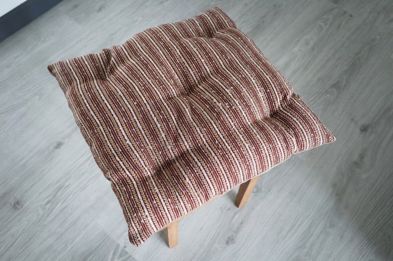 Set of 6 Chair Cushions, Red and Beige Chair Pads Scandinavian Little Seat Cushion Handwoven Home Decor Hygge Decor Extra Filling