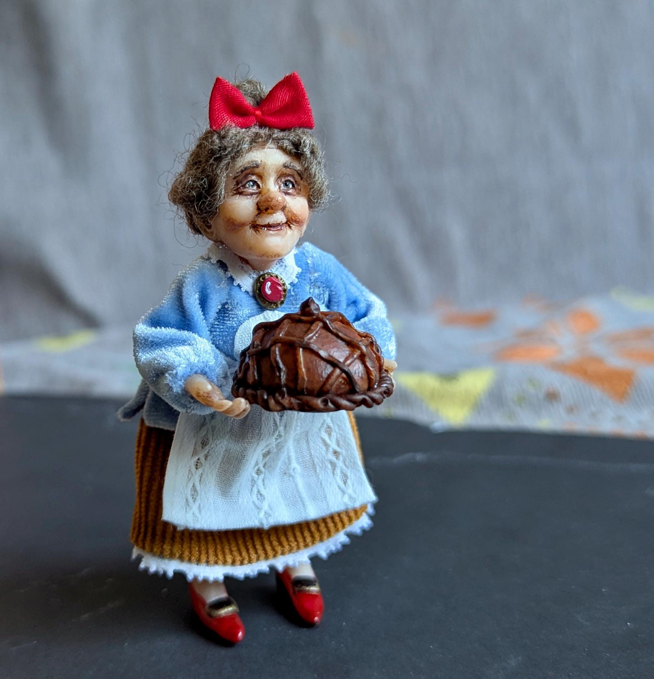 Granny Sweet Seller Doll お菓子売り人形　アンティーク Articulated Granny Doll - Etsy