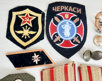 Army Soviet buttons, chevrons, shoulder straps, buttonholes, militaria