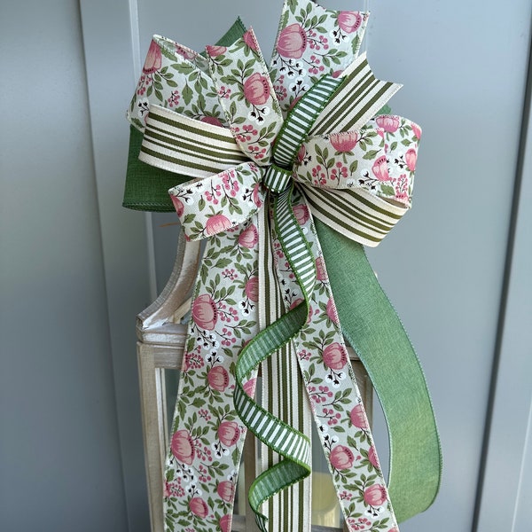 Everyday Spring or Summer Bow in Sage Green Ivory and Coordinating Pink Floral for Your Spring-Summer Wreath Lantern Swag or Arrangement!