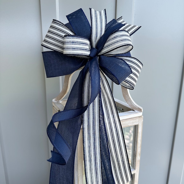 Everyday Navy Wreath Bow, Country Ticking Farmhouse Bow in Navy Blue and Tan, Year-Round Wreath Lantern or Swag Bow, Country Decor Bow