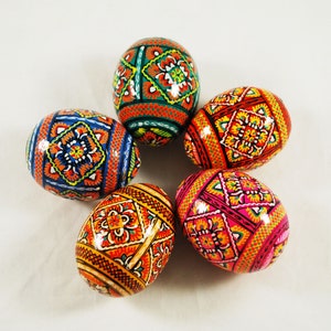 Set 5 Easter wooden eggs, Ukrainian traditional pysanky, Hand painted ornament eggs, Ukraine souvenir and gift for Easter