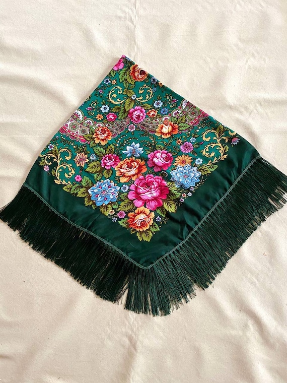 Ukrainian floral shawl 46 in., Babushka scarf gre… - image 2