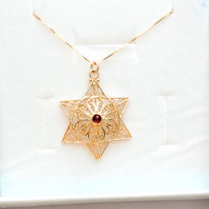 Israeli Star of David Necklace Vintage Gold Plated Filigree Pendant with Garnet Stone-Judaica Jewelry-Jewish Wedding Gift for Him