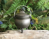 3.5 Cast Iron Cauldron - Potions, Spells, Witchy, Altar, Incense, Wiccan, Wicca, Pagan, Witchcraft, Candle, Planter
