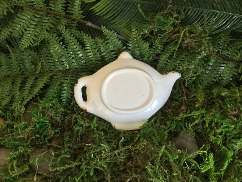 Wicca Kitchen, Magick Wiccan Kitchen Witch and Pentacle Tea Bag or Teaspoon Holder Handmade ceramic Witch
