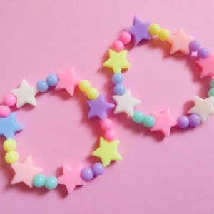 Pastel Fairy Kei Bracelet - Kawaii Stars - Kawaii Tsundere Yandere Sugoi Bracelet- Beaded Handmade Rainbow Word Letters - Pop Kei Outfits