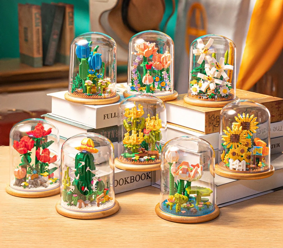 Flower Bouquet Building Block Set: Sculpture Display With Dust Cover - Etsy
