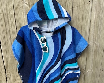 Kids Beach/Surf Hooded Cotton Towel Poncho/Blue Swirls/Side Snaps Standard