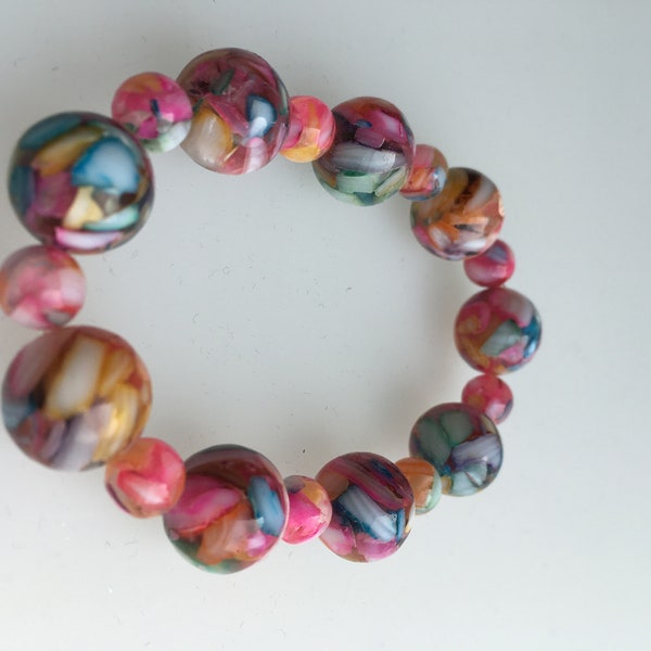 Bracelet shell beads in 2 sizes