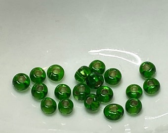 10 pieces acrylic bead 5 mm dark green