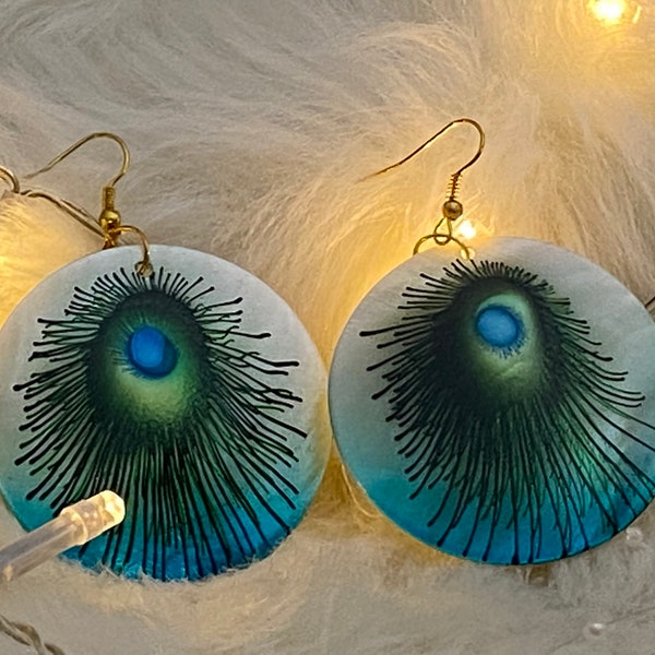 Earrings Peacock Feather Mutt Pearl