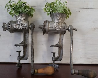 CHOICE Farmhouse Kitchen Food Meat Grinder Chopper Hand Crank Table Top Rustic Country Wall Decor Vintage WORKING Distressed Cooking