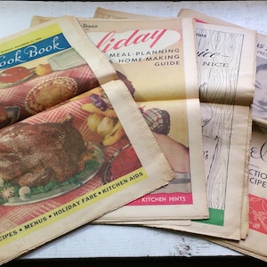 SCELTA Anni '50 Cibo Giornale Festività Sezioni Ricette Cucinare Cuocere Cucina Pasto Effimere di metà secolo Vecchie pubblicità Immagini Kit diario Forniture Dallas