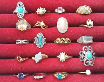 Choice Ring Coventry Park Lane Avon Monet Vintage Costume Jewelry Designer Silver Women Photo Prop Movie Life Gold Evening Wedding Stone