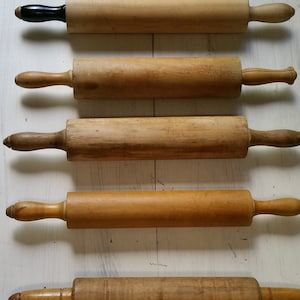 Vintage Lacquer Chapati Rolling Pin - Ca 1920 Vintage Lacquer Chapati Rolling Pin - Ca 1920