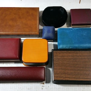 CHOICE Presentation Box Vintage Midcentury Bracelet Necklace Gold Jewelry Velvet Vanity Regency Decor Wedding Movie Photo Prop Engage Old