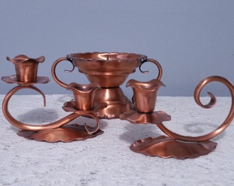 Set 3 Copper Candle Holders Vintage Scroll Tapered Reversible Colonial Traditional Luxury Ornate Metal Light Farmhouse Decorative Cottage