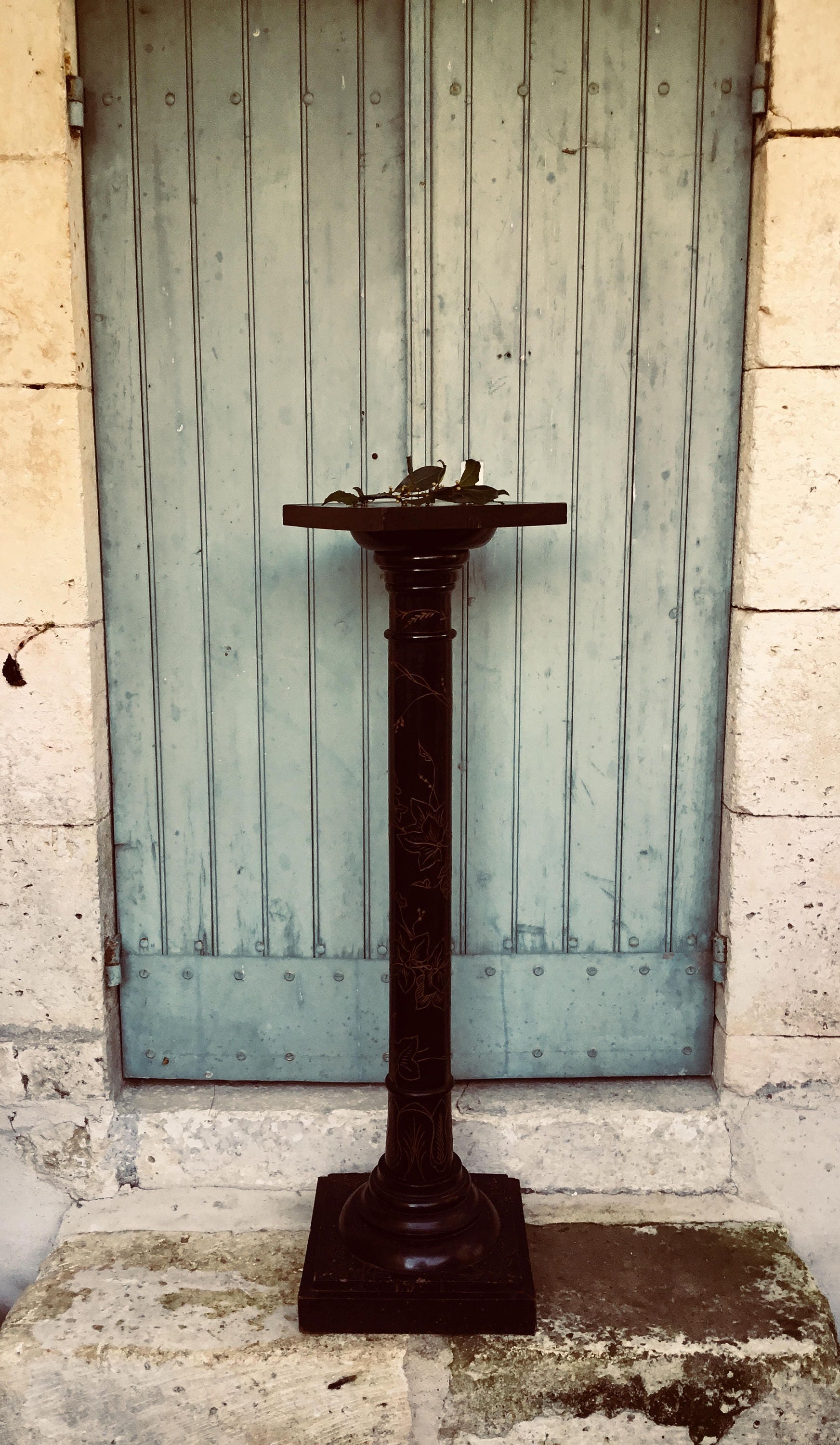 Grand Stand Antique Français Jardiniere - Bois Ébonisé Sculpté à La Main Napoléon Iii de Plantes Col