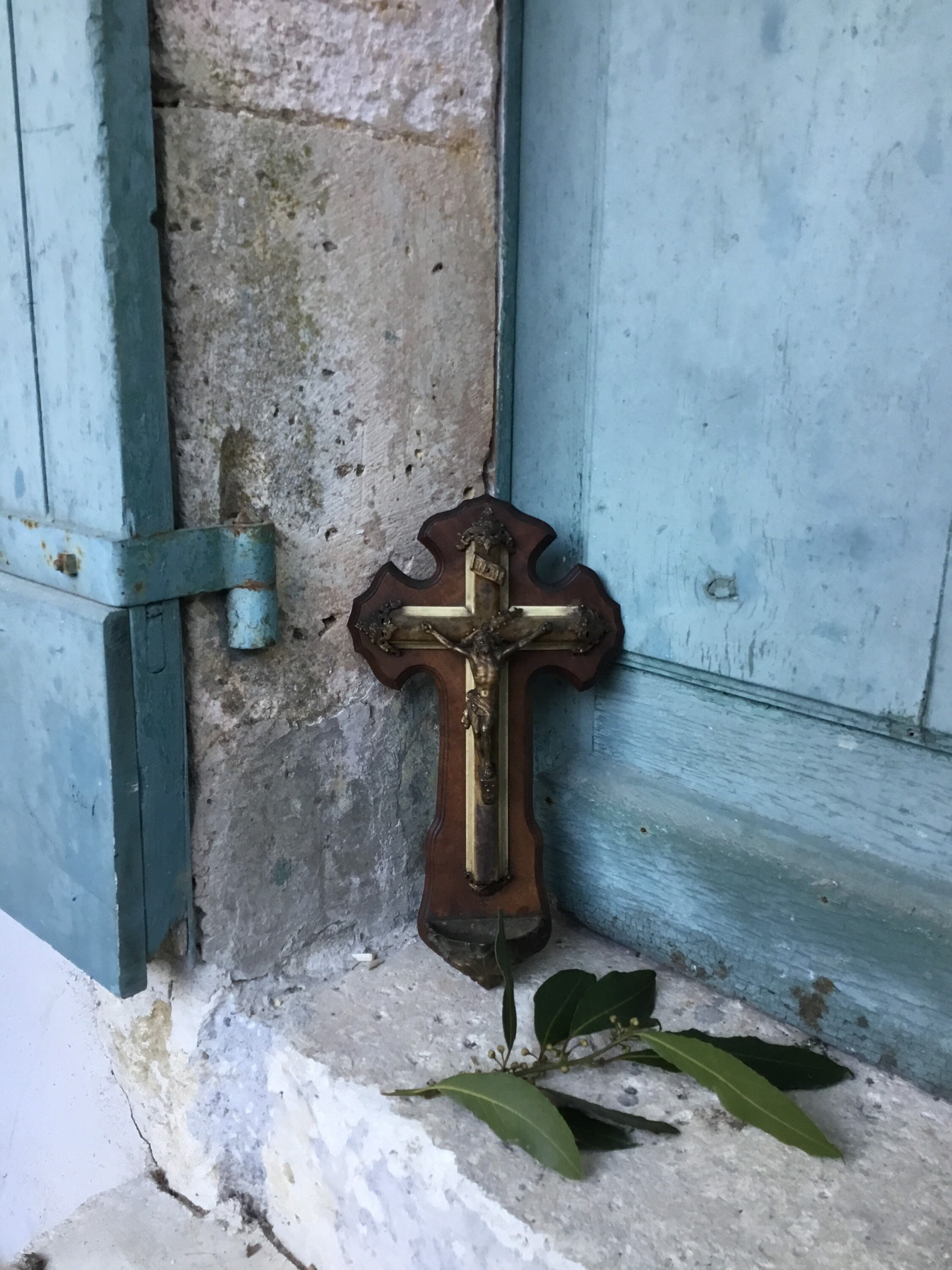 Superbe Français Antique Du 19Ème Siècle Faite à La Main en Croix de Bois Noyer - Savant Benetier Fo
